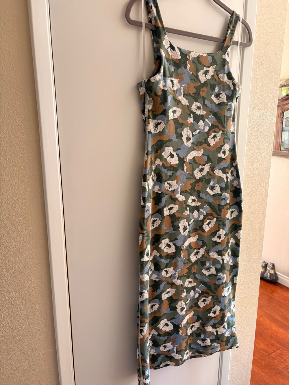 Anthropology daily practice Sleeveless Floral Camo Maxi Dress in Olive Green